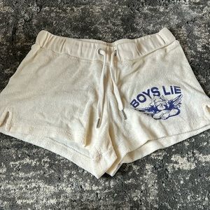 Women’s boys lie shorts